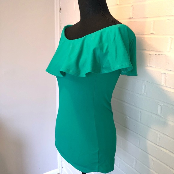 Susana Monaco Ruffle Off Shoulder Top - Picture 4 of 6